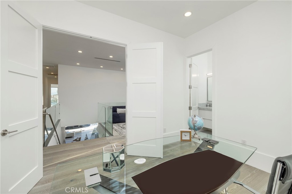 Mainland (HHML) - Residential