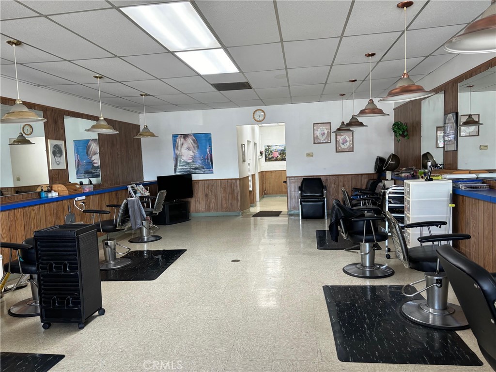 9584 Lower Azusa Road