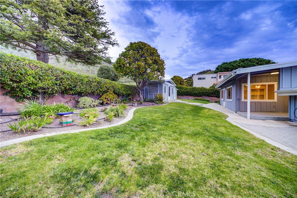 152 El Portal Drive