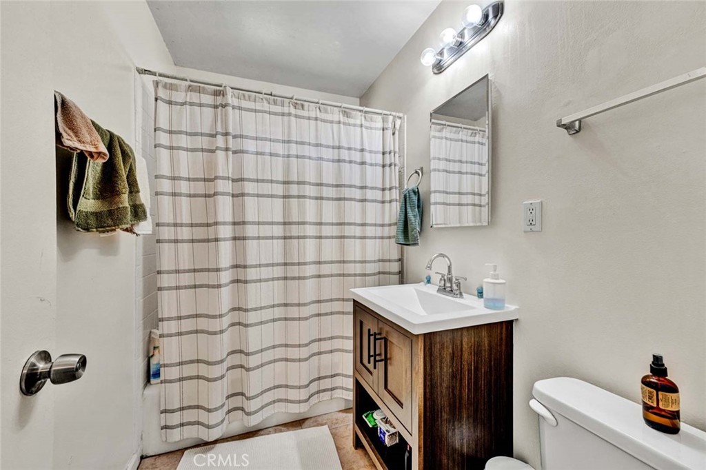 Costa Mesa Residential Income (CMRI) - Residential Income