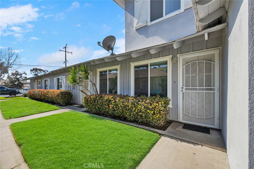 Costa Mesa Residential Income (CMRI) - Residential Income