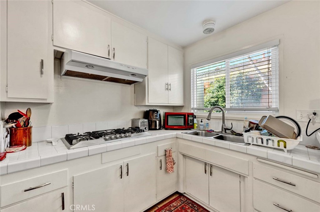 Costa Mesa Residential Income (CMRI) - Residential Income