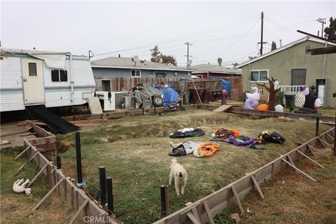 A home in Compton