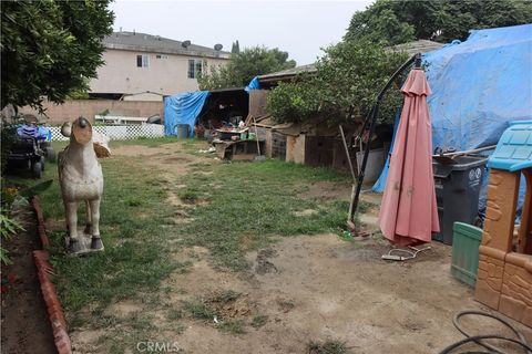 A home in Compton