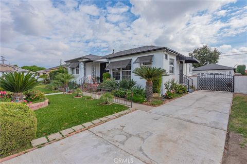 A home in El Monte