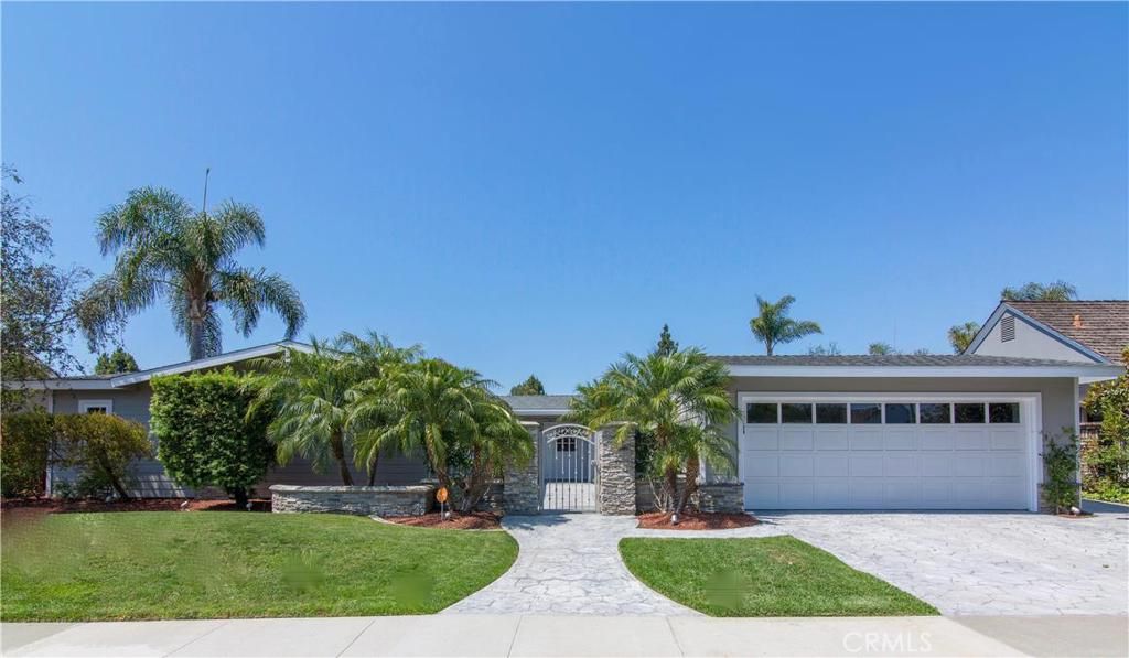 listing image 130725776044213728476