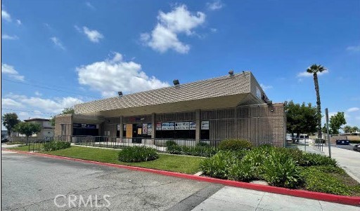 910 N Mountain Avenue