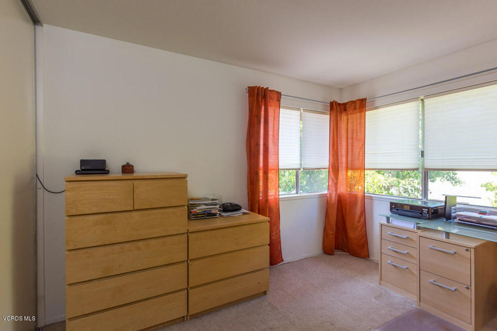 Oakbrook Townhomes - 518 - Residential