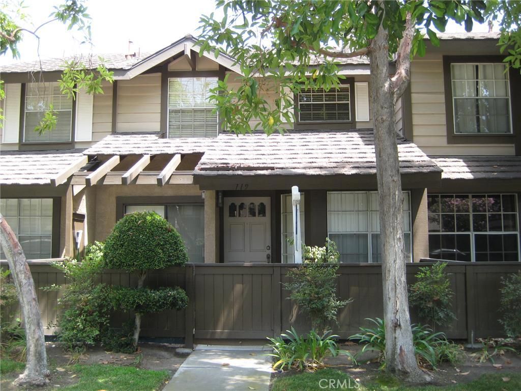 listing image 130726757389688381764