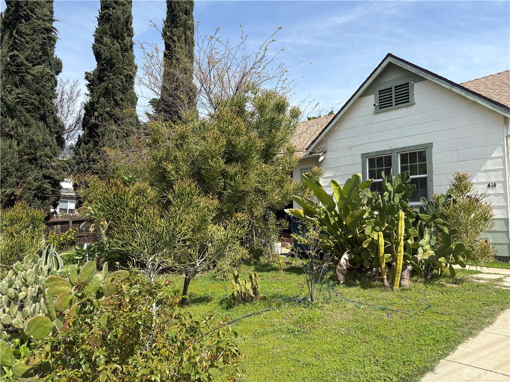 414 N 3RD Street