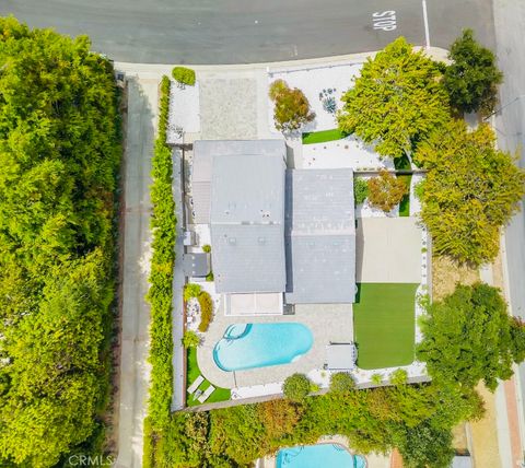 A home in Woodland Hills