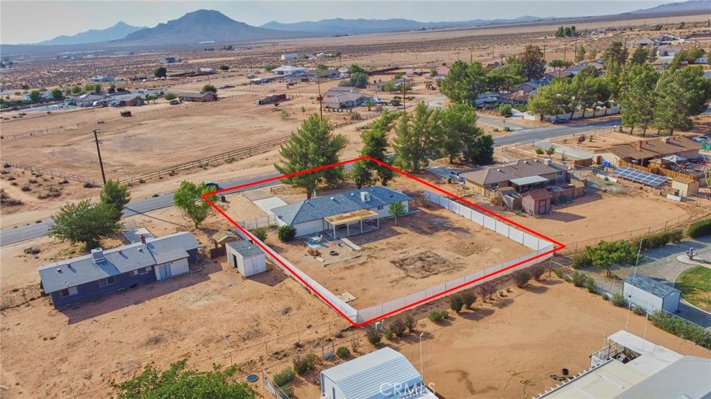 listing image 130729564743521888232