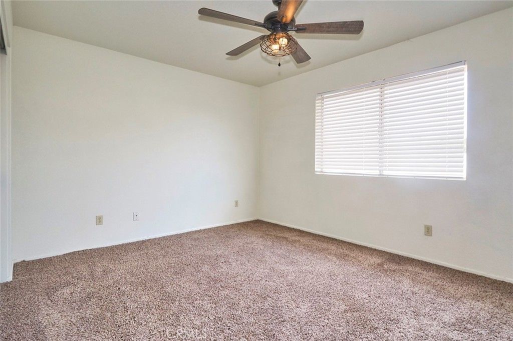 listing image 130722022175244138052