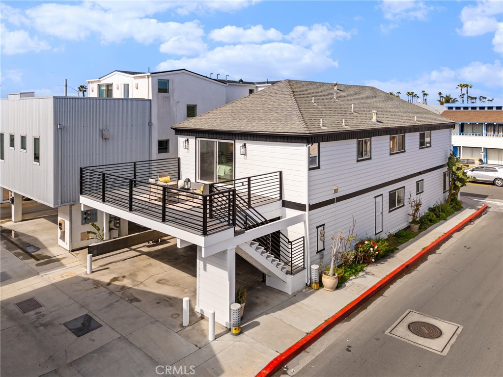 212 Orange Street