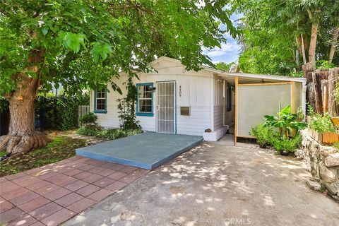 A home in La Crescenta