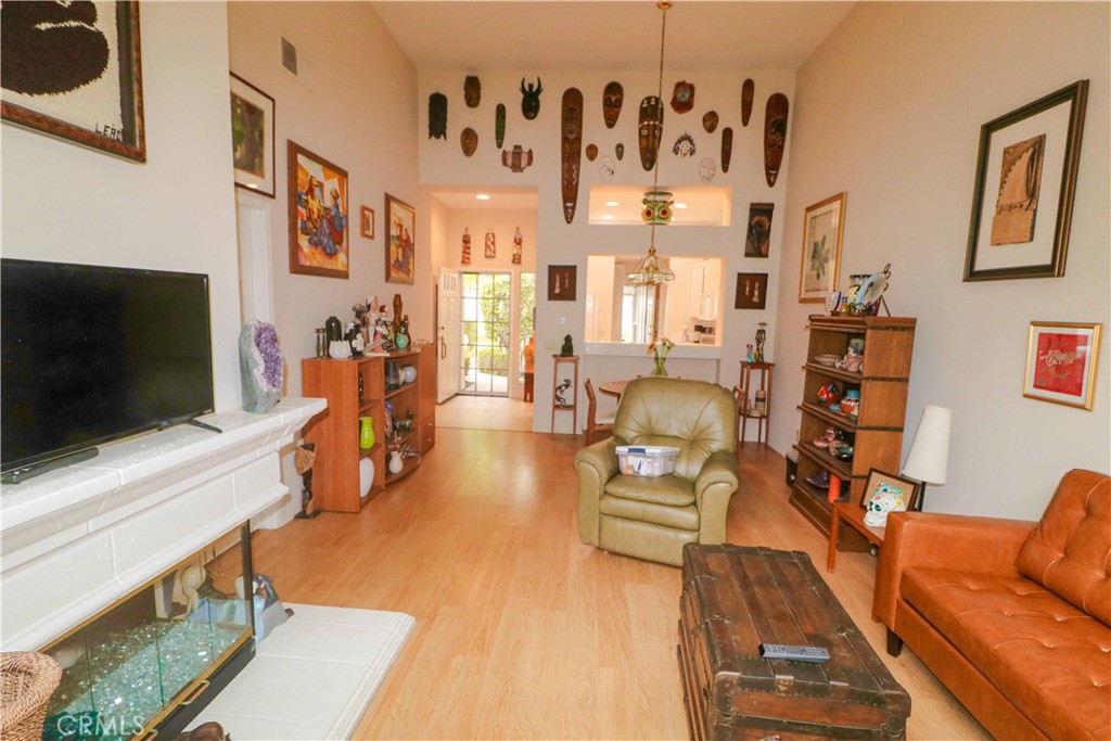 Photo 5 of 18 of 28861 San Simeon condo