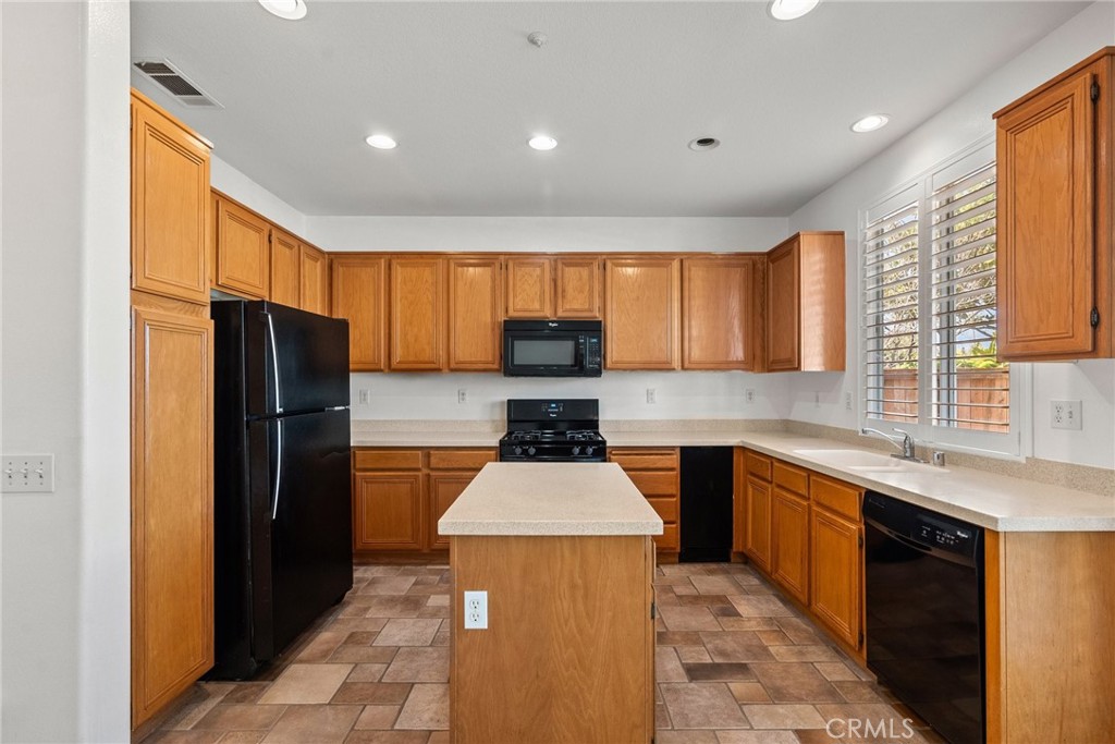 1551 Lagoon Lane