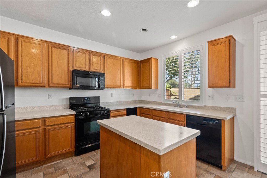 1551 Lagoon Lane
