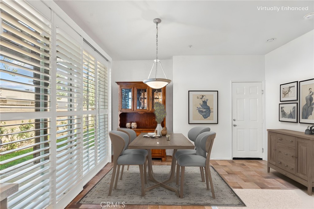 1551 Lagoon Lane