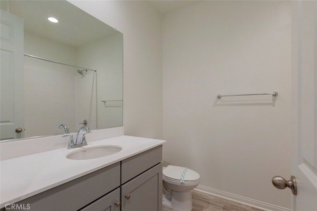 listing image 130724260832190847340
