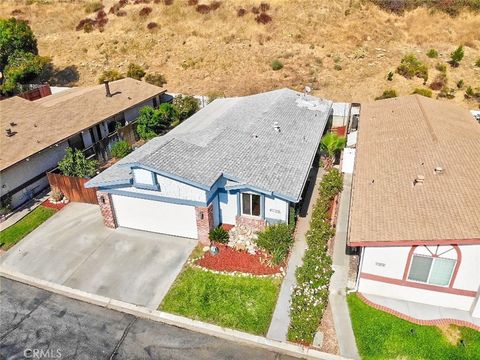 A home in Castaic