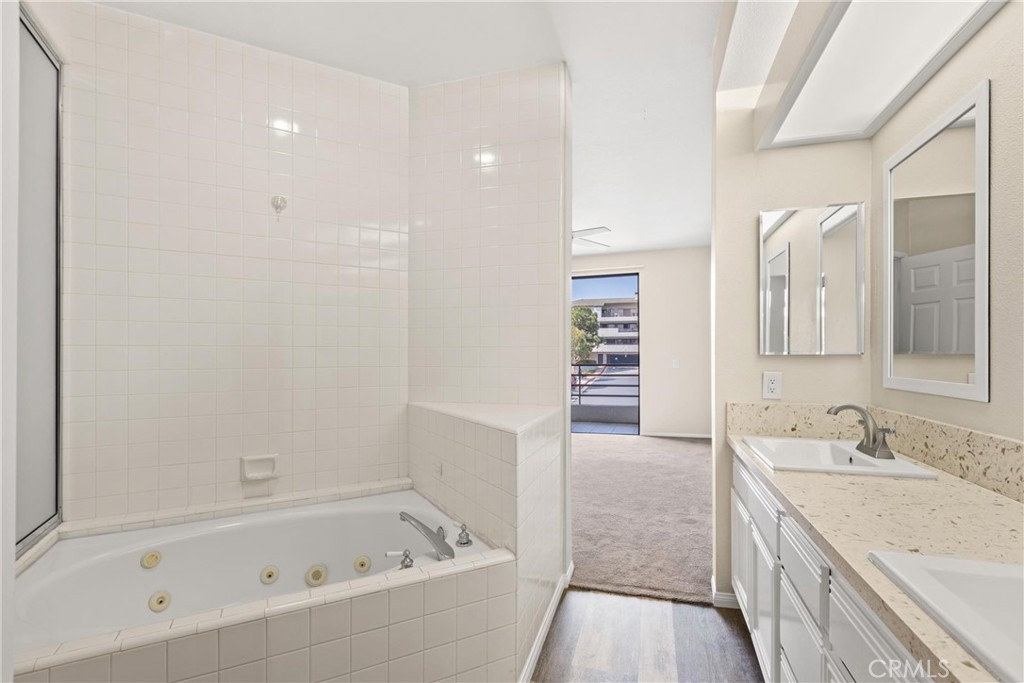 Villa Balboa (VBAL) - Residential Lease