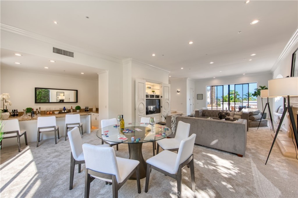 Corona del Mar South of PCH (CDMS) - Residential