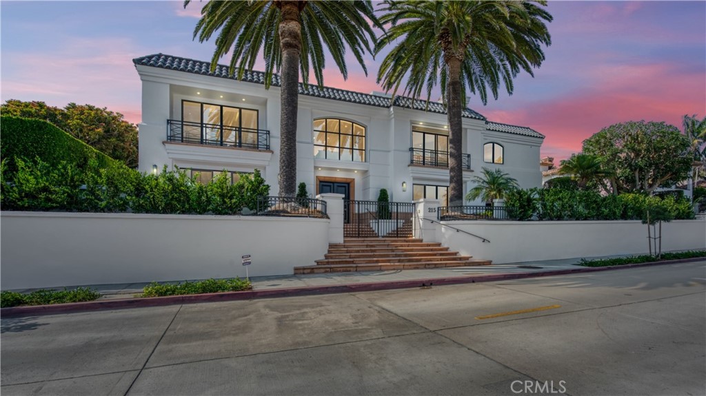 Corona del Mar South of PCH (CDMS) - Residential