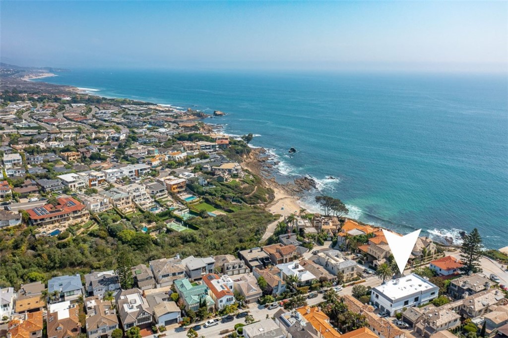 Corona del Mar South of PCH (CDMS) - Residential