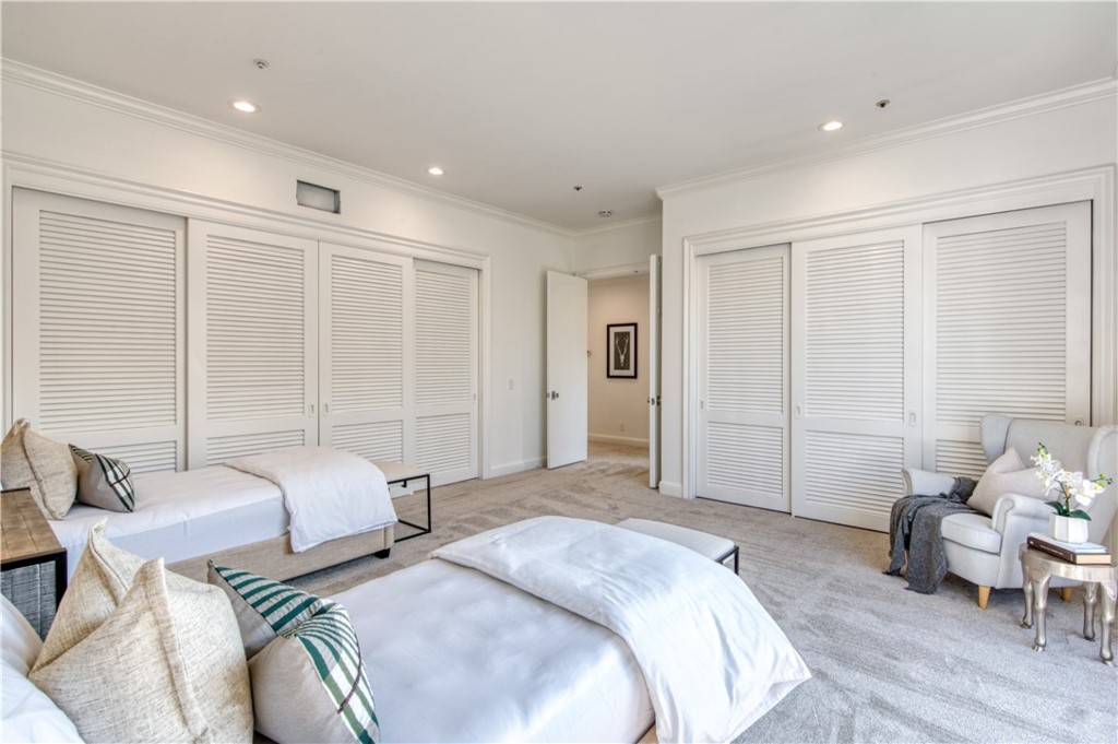 Corona del Mar South of PCH (CDMS) - Residential