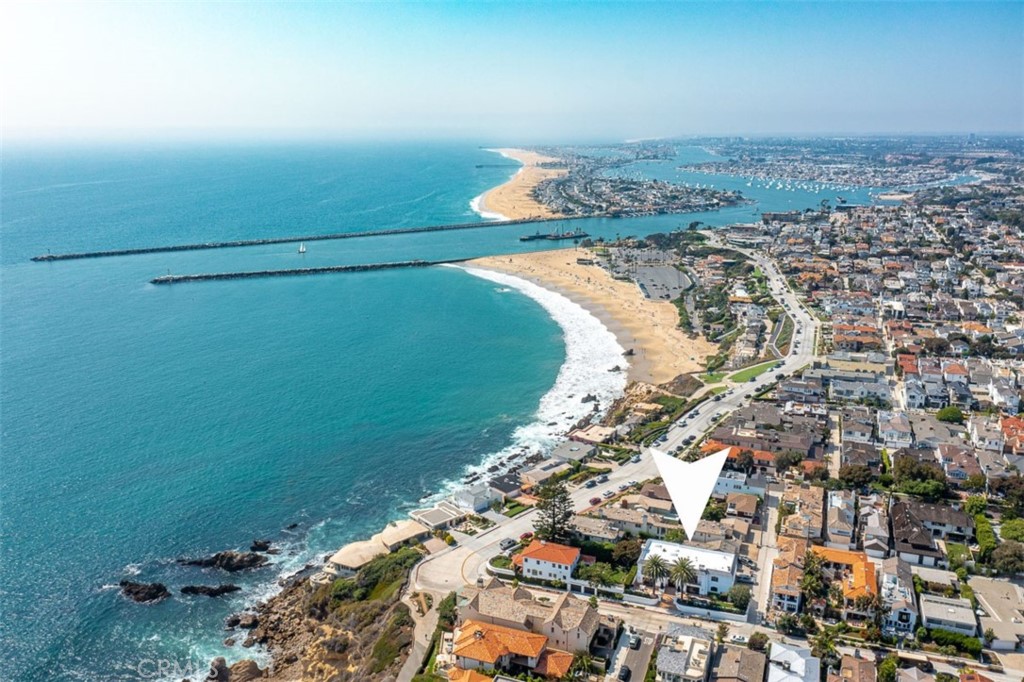 Corona del Mar South of PCH (CDMS) - Residential