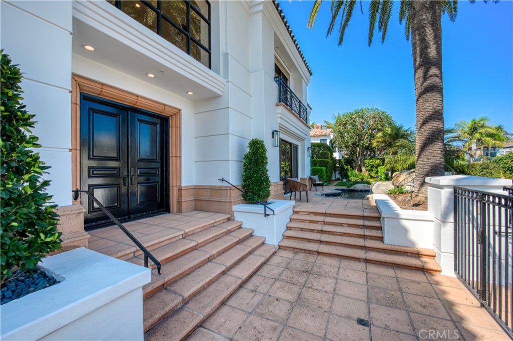 Corona del Mar South of PCH (CDMS) - Residential