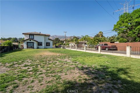 A home in San Dimas