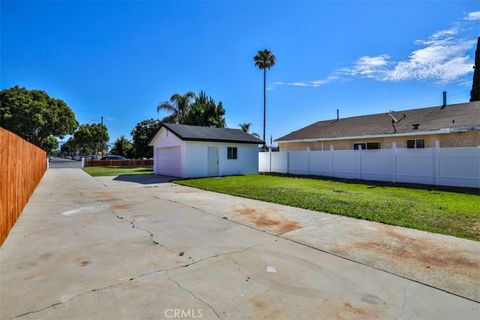 A home in Bell Gardens