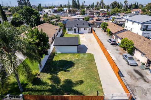 A home in Bell Gardens