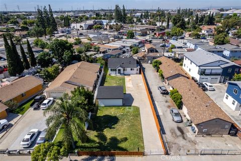 A home in Bell Gardens