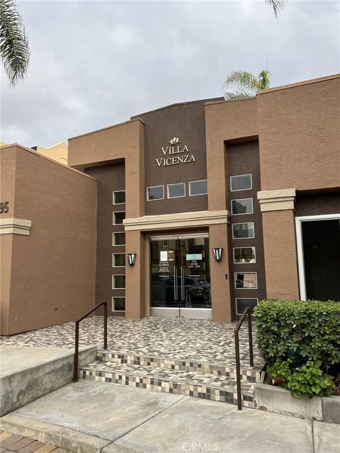 8889 Caminito Plaza Centro 7240 San Diego CA 92122