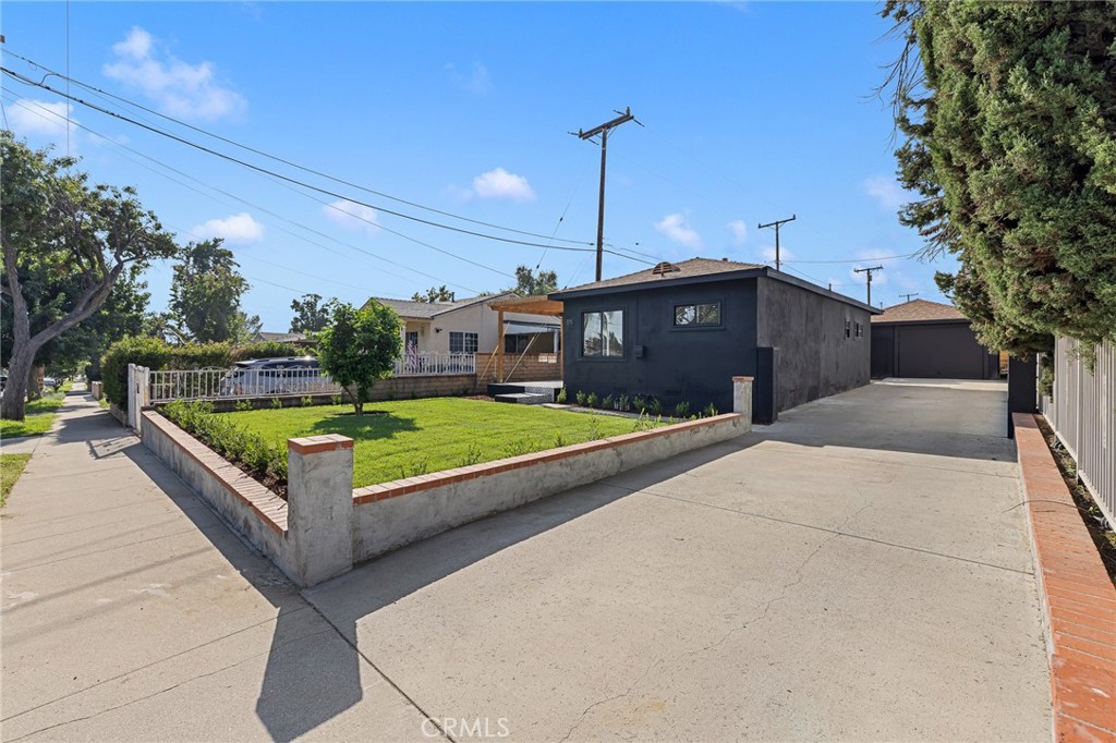 1115 Orange Grove Avenue