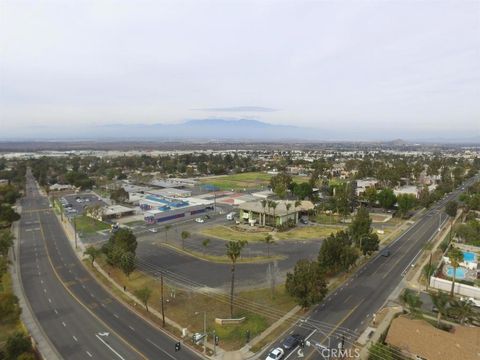 1717 Via Del Rio Avenue Corona CA 92882
