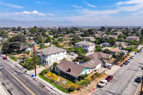 A home in El Monte