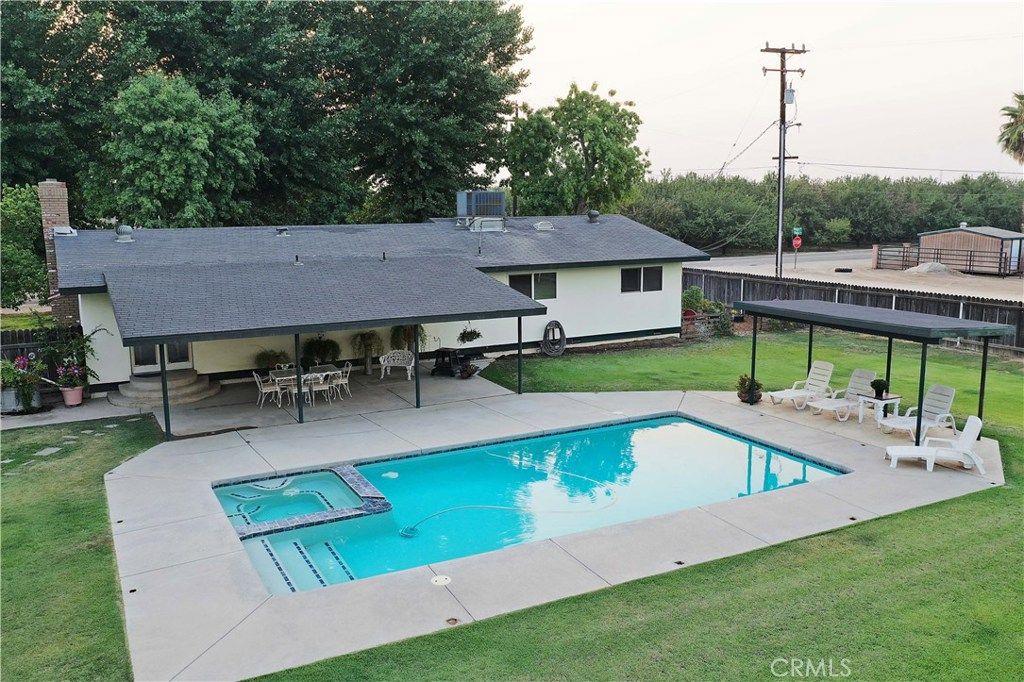 listing image 130728715714181594058