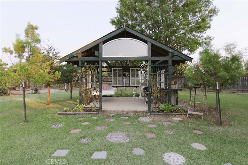 listing image 130727632421514565011