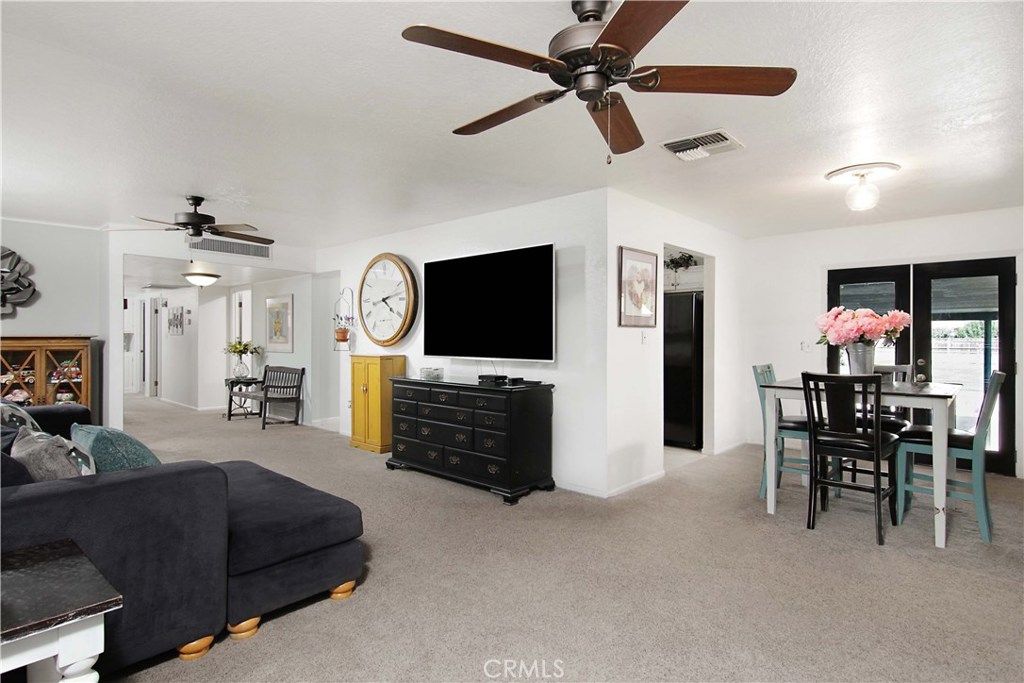 listing image 130724804065233777382