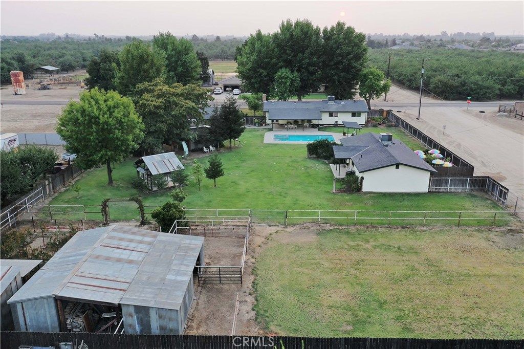 listing image 130724727071334619128