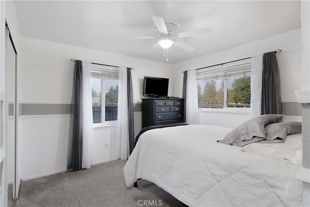 listing image 130721339733946676778