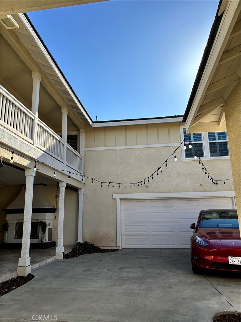 1242 Duxbury Cir