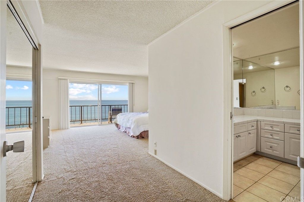 listing image 130728008484390881478