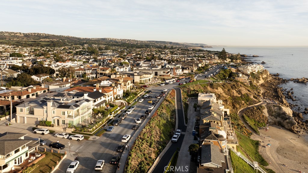 Corona del Mar South of PCH (CDMS) - Residential