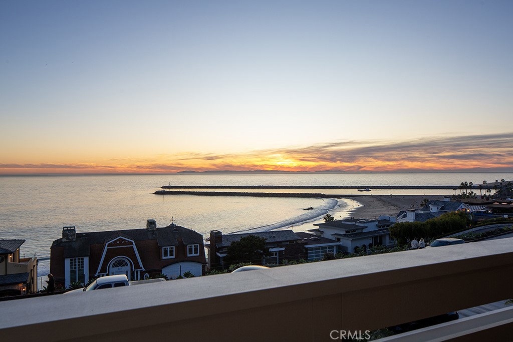 Corona del Mar South of PCH (CDMS) - Residential