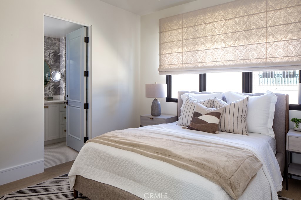 Corona del Mar South of PCH (CDMS) - Residential